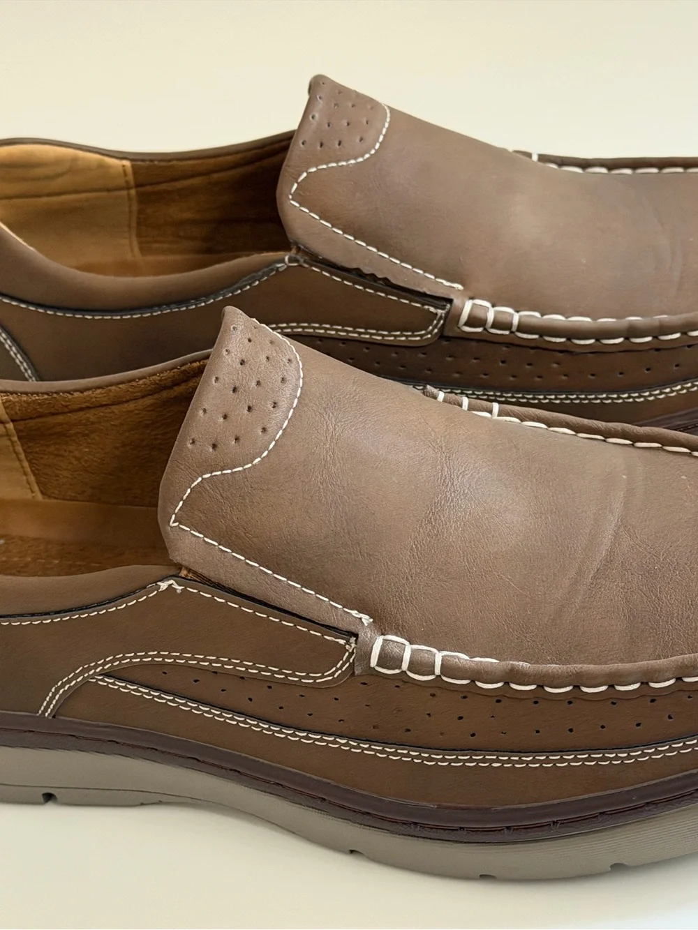 Men's Brown Slip-On Moccasin Loafers with Contrast Stitching
